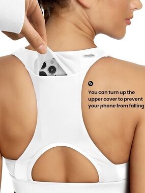 QUEENIEKE Sports Bra with Phone Pocket